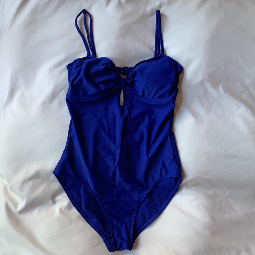 One piece swimsuit